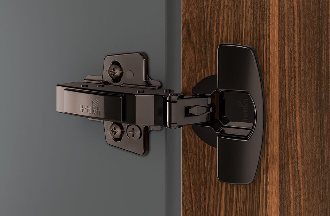 Bisagra de puerta de cocina en tono gris claro