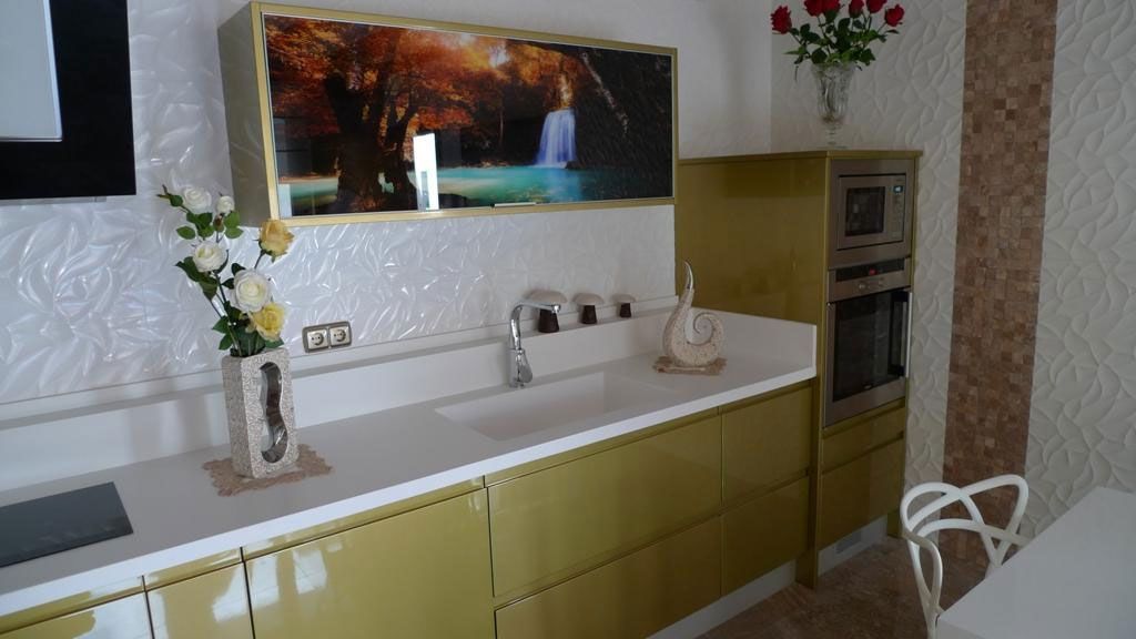 Cocinas con acabado lacado 03